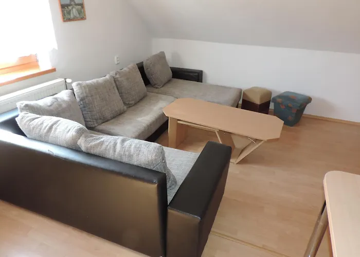 Tomas 아파트 벨카 롬니차